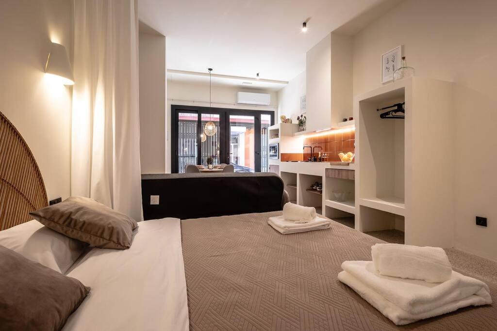 Suite De Lujo Estilo Mediterraneo บาเลนเซีย ภายนอก รูปภาพ